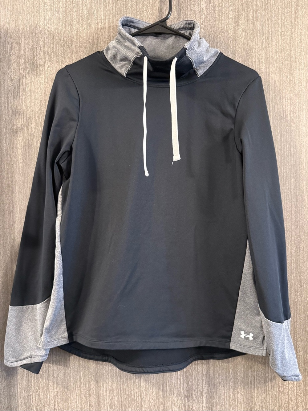 Under Armour Black Pullover Hoodie with Gray Accents